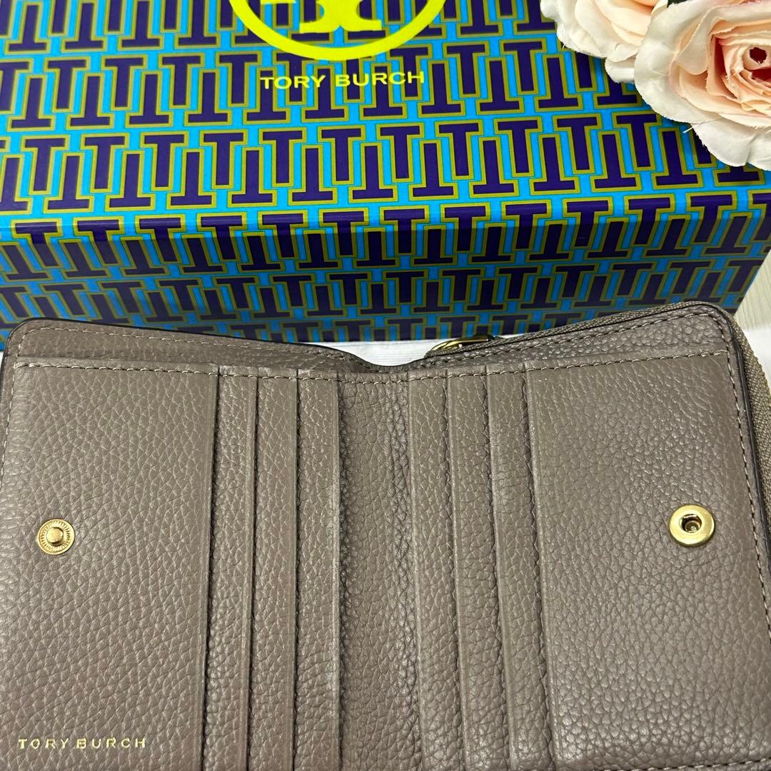 新品同様‼️ 現行　トリーバーチ　TORYBURCH 財布　折り財布　マックグロー