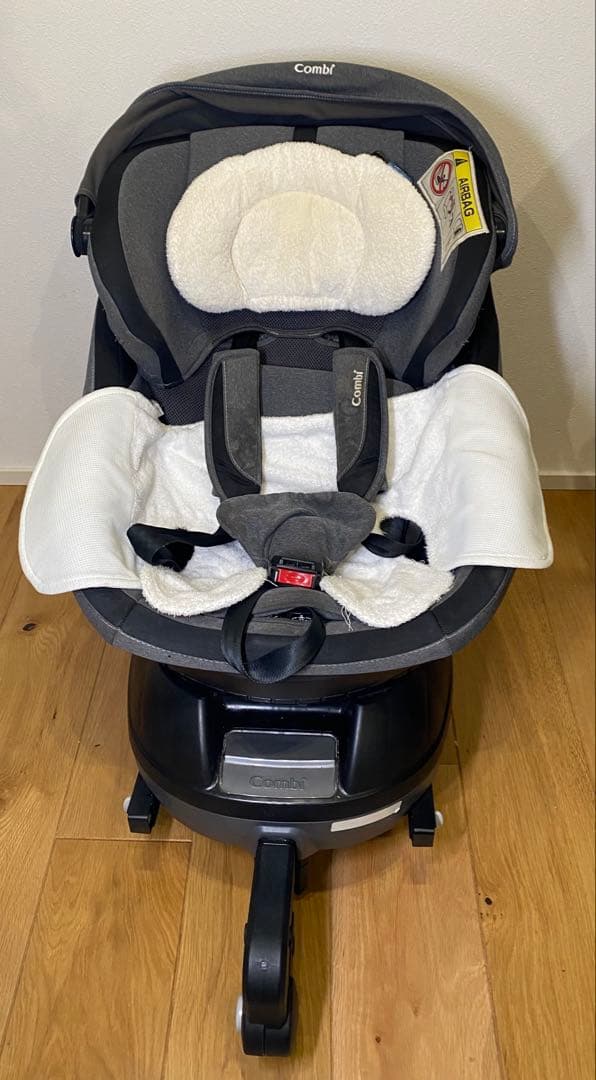 コンビチャイルドシート　クルムーヴスマートISOFIX JJ-650