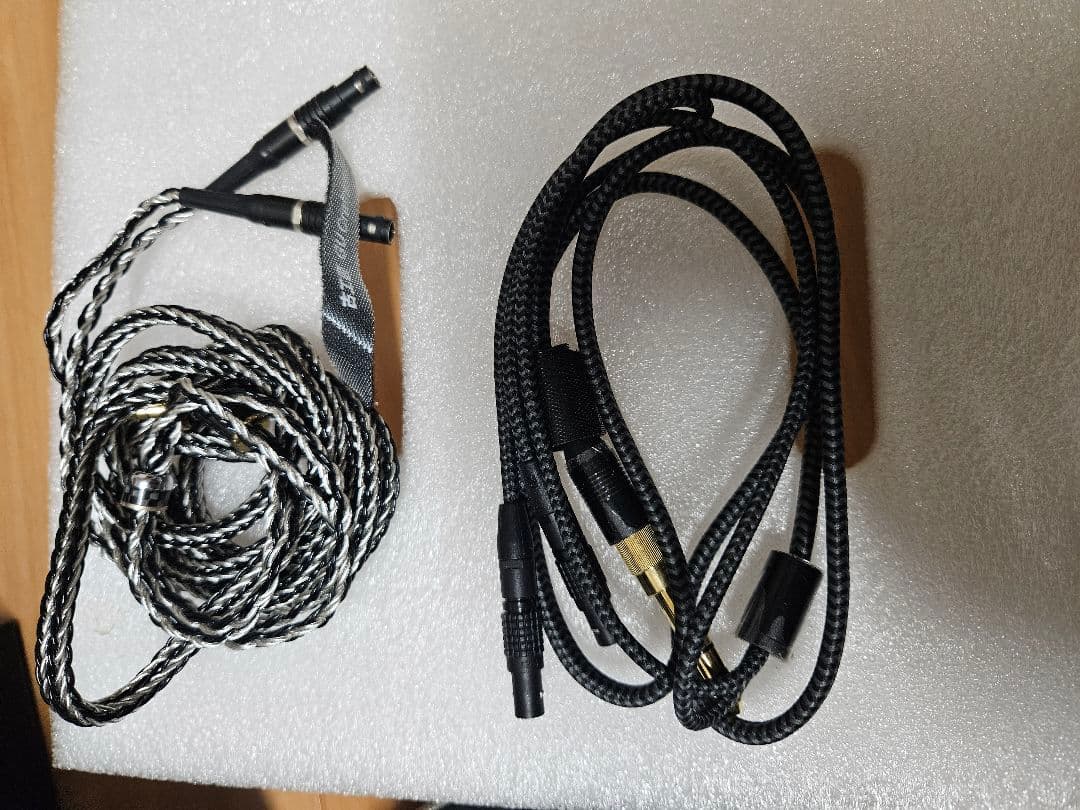 ヘッドホン focal utopia np