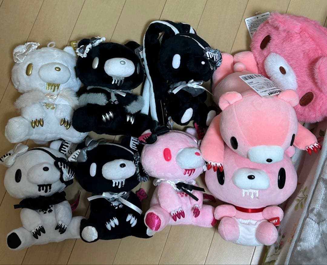 新品未使用 グルーミー 汎用うさぎ ぬいぐるみ ポーチ まとめ売り 9つ