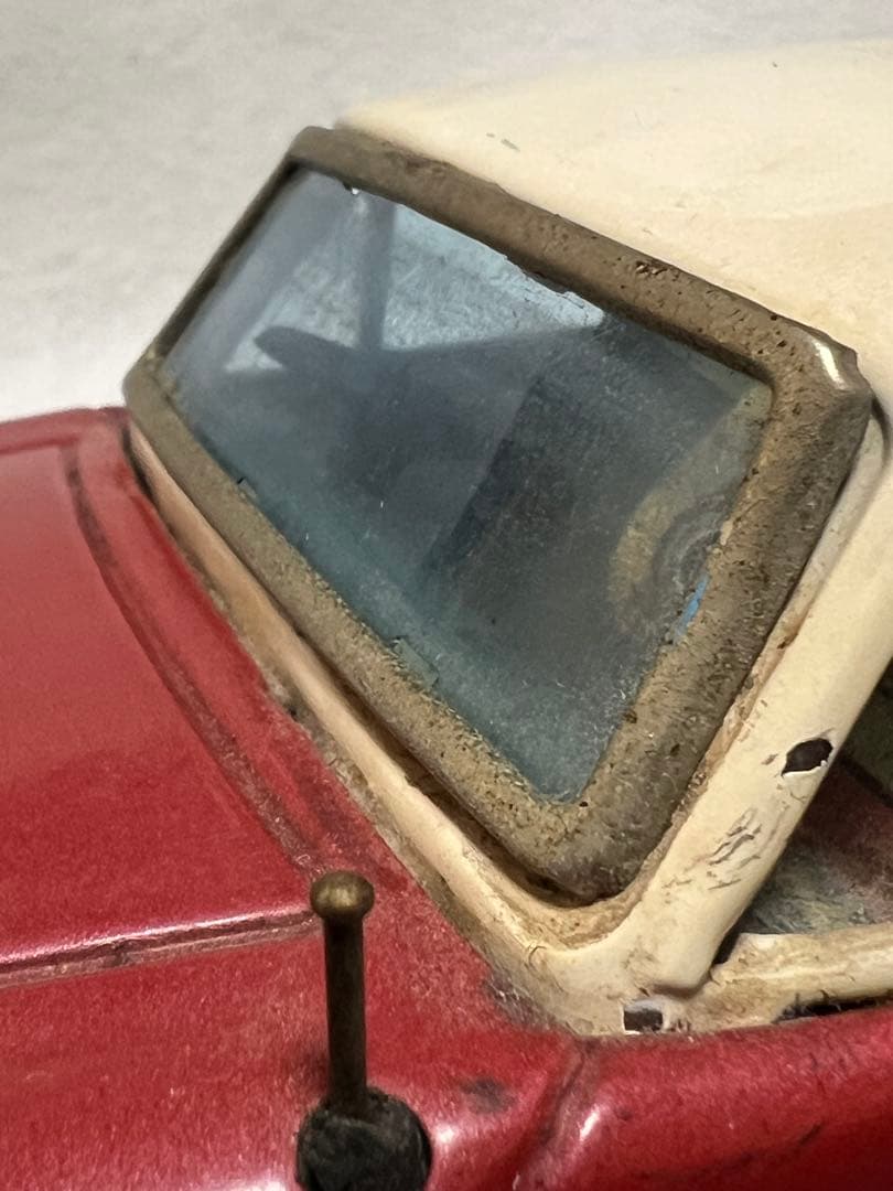 昭和レトロ初代プリンススカイライン　赤色　ブリキ BANDAIバンダイ