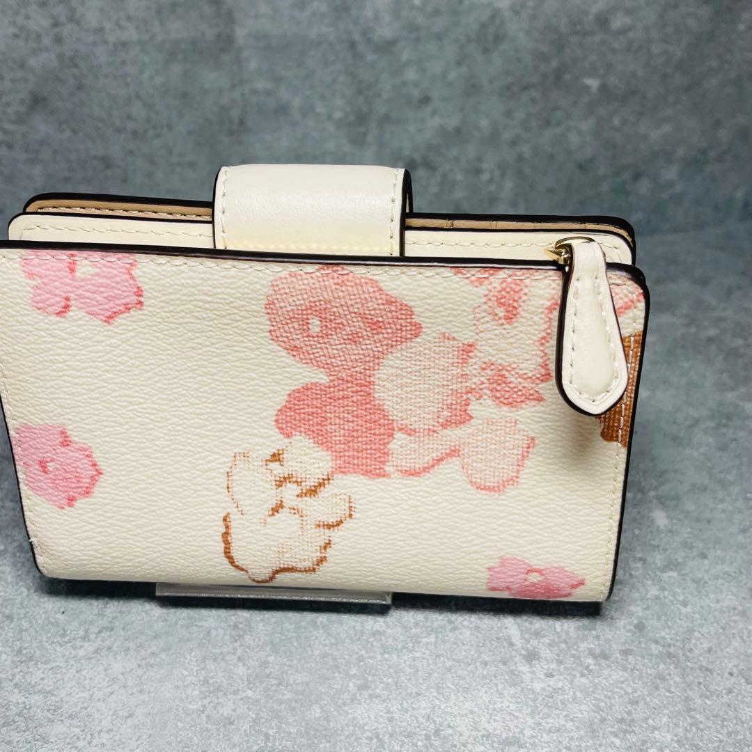 【新品】完売品 COACH コーチ 花柄 二つ折り財布 フローラル 白 ピンク