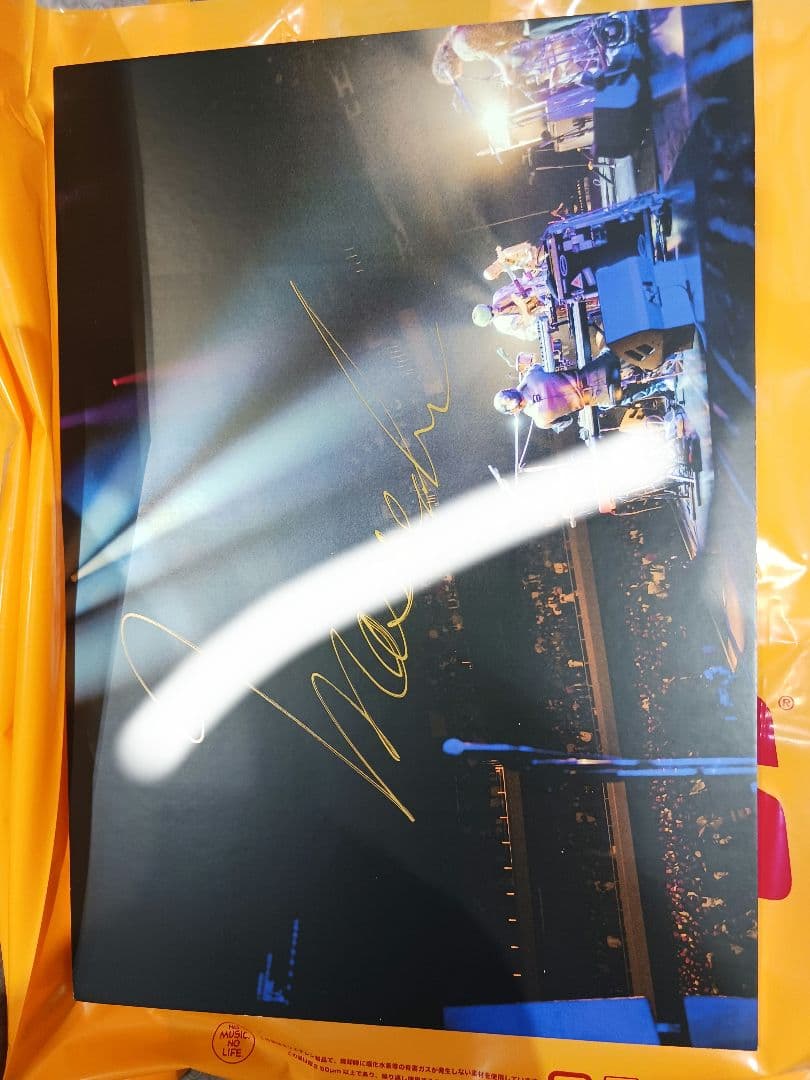 kroi　unspoiled　発売記念　特大パネル　直筆サイン入り　渋谷タワレコ