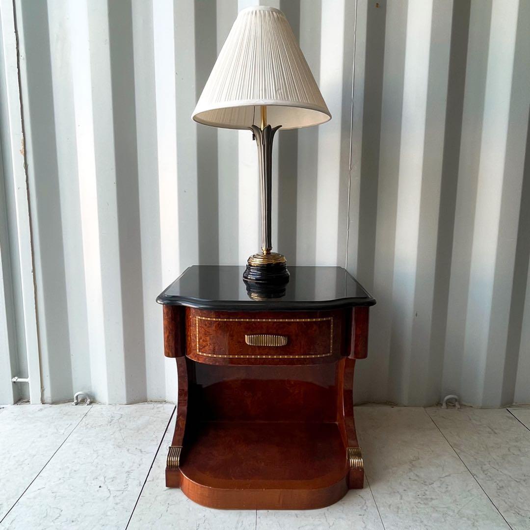 取付無料！高級ヨーロピアンアンティーク 大理石天板ライト付きナイトサイドテーブル