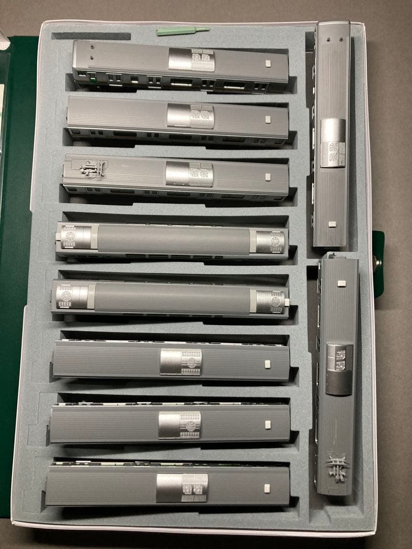 室内灯付 E231系 1000番台 湘南色 10両 KATO