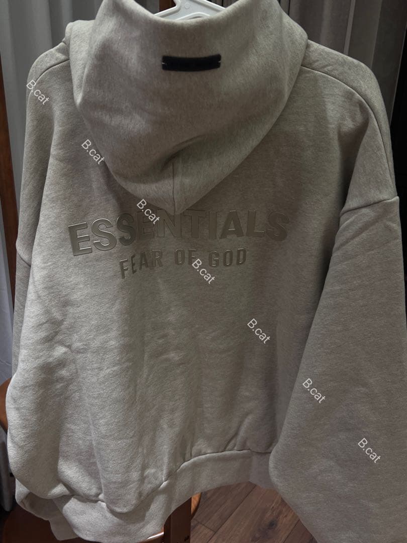 FEAR OF GOD ESSENTIALSジップアップ パーカー薄い灰色dye