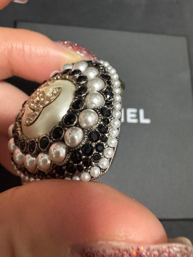 CHANEL ハート型ブローチ　パール　新品未使用