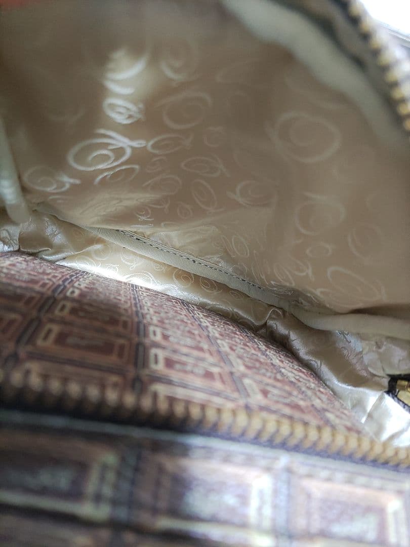 ヒ*リ様 Q-pot.　チョコレートクロスボディーバッグ　ショルダーバッグ