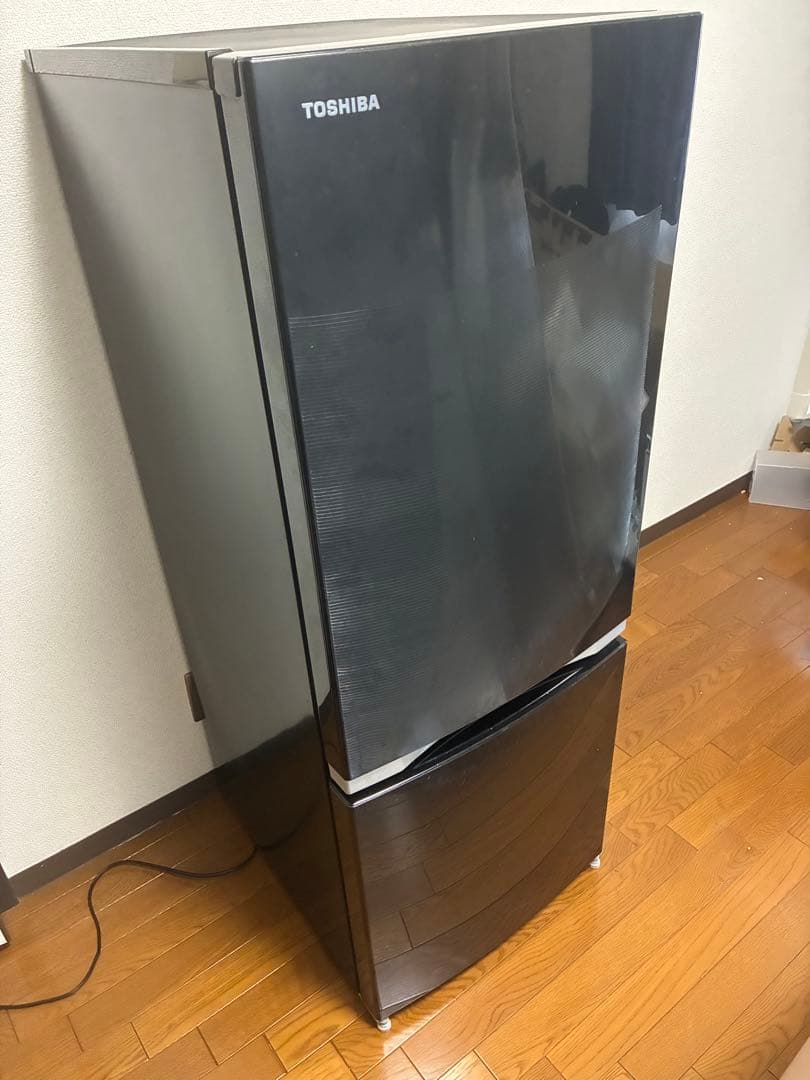 ★送料込み★冷蔵庫 東芝153L 黒