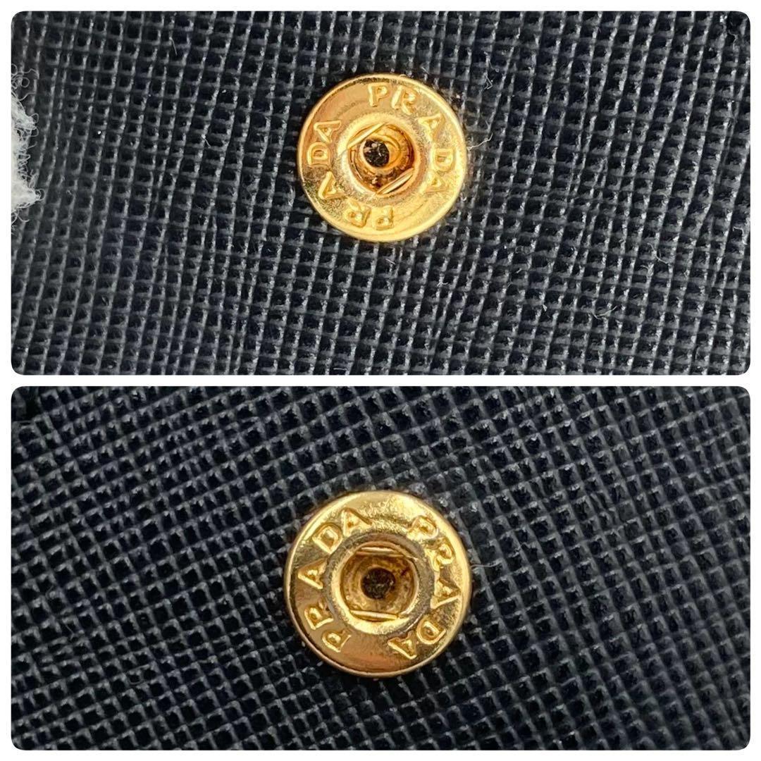 ！極美品！　PRADA プラダ　折り財布　サフィアーノ　ブラック　105A