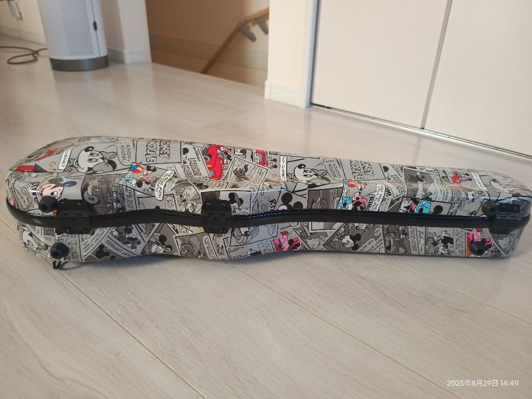 SUZUKI バイオリンとデザインケース付き詳しくは写真ご覧ください