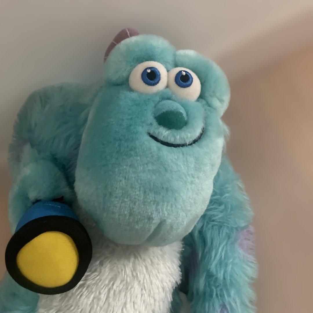 モンスターズ・インク サリー ぬいぐるみ 約30cm 貴重　動く　話す