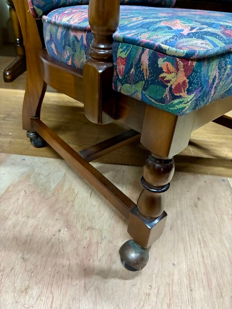 しんちゃん☆管351☆カリモク家具☆karimoku☆ダイニングテーブル