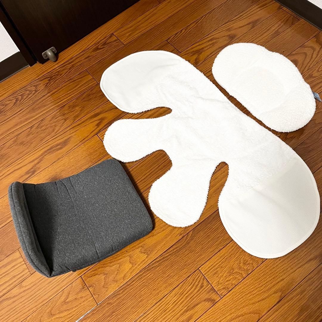 【極美品】コンビクルムーヴスマート チャイルドシート　isofix クルムーブ