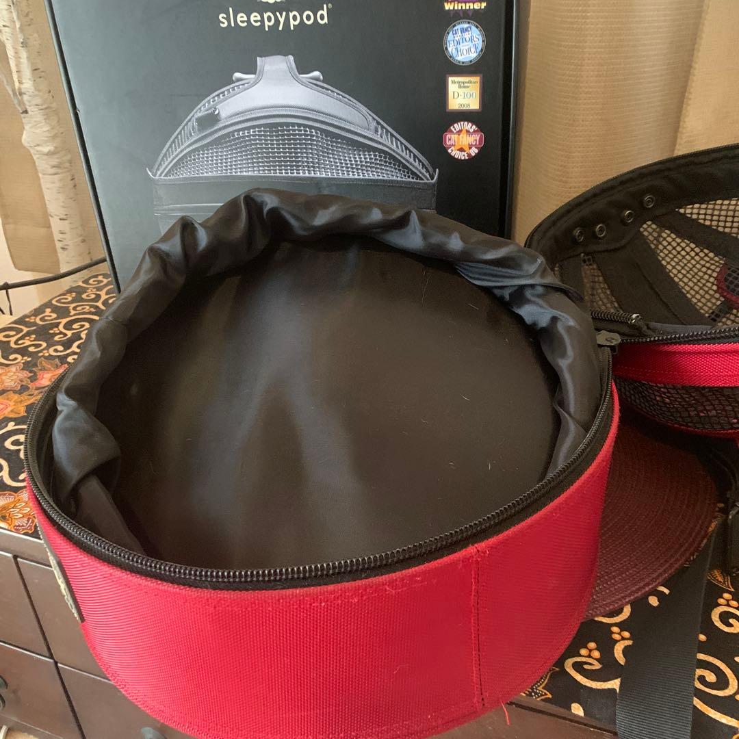 sleepypod 赤色 キャリーバッグ ・ウォーマー 付き　犬•猫用