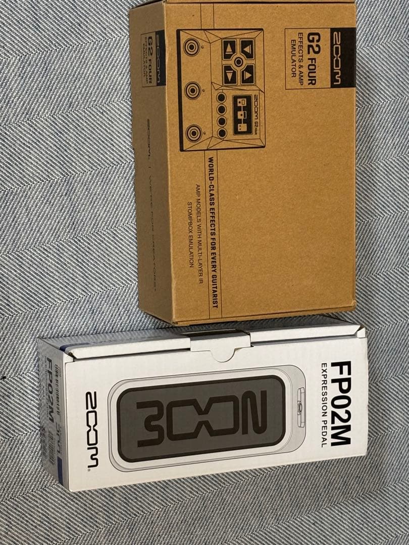 ZOOM G2 Four&FP02Mセット　ギターエフェクター