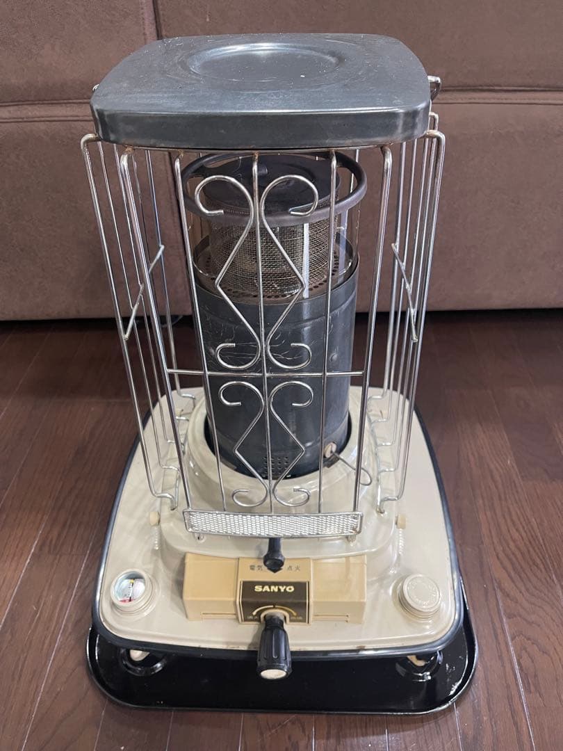 SANYO ストーブ ベージュ・黒