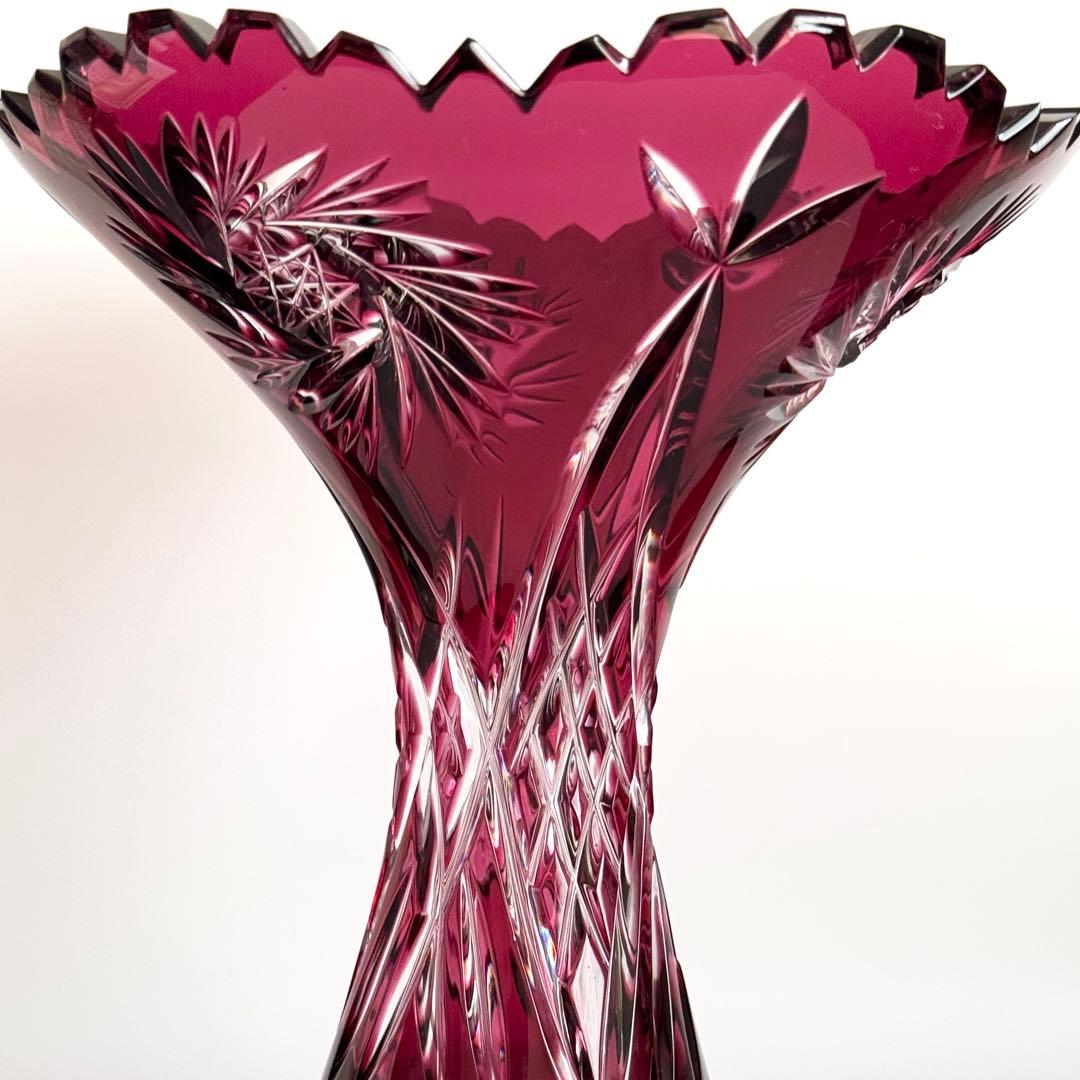 ボヘミアクリスタル ボヘミアガラス 被せカット 切子 花瓶