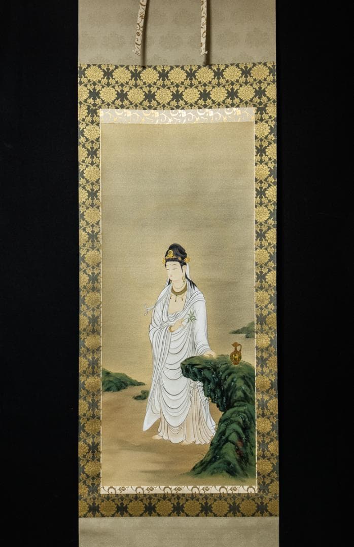 掛軸-1462　国井幸雪　白衣観音　共箱　二重箱