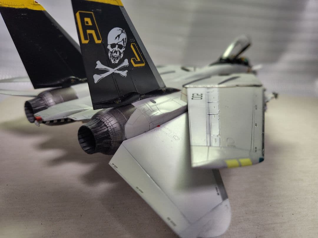 タミヤF-14 Ａ1/48トムキャッVF−84 ジョリーロジャース