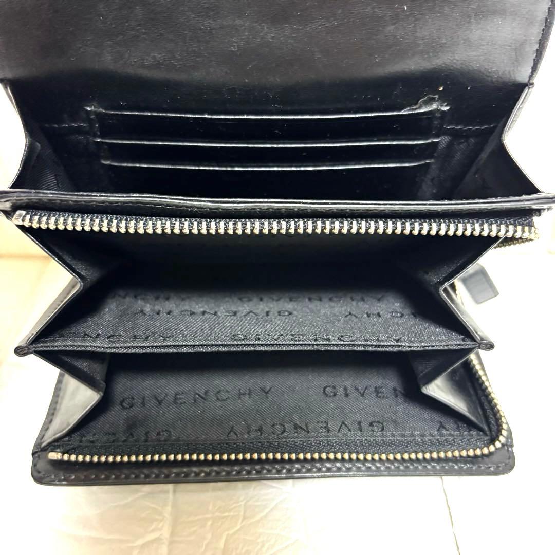 希少 ジバンシー メタル ビッグ ロゴ レザー 二つ折り 財布 黒 ヴィンテージ