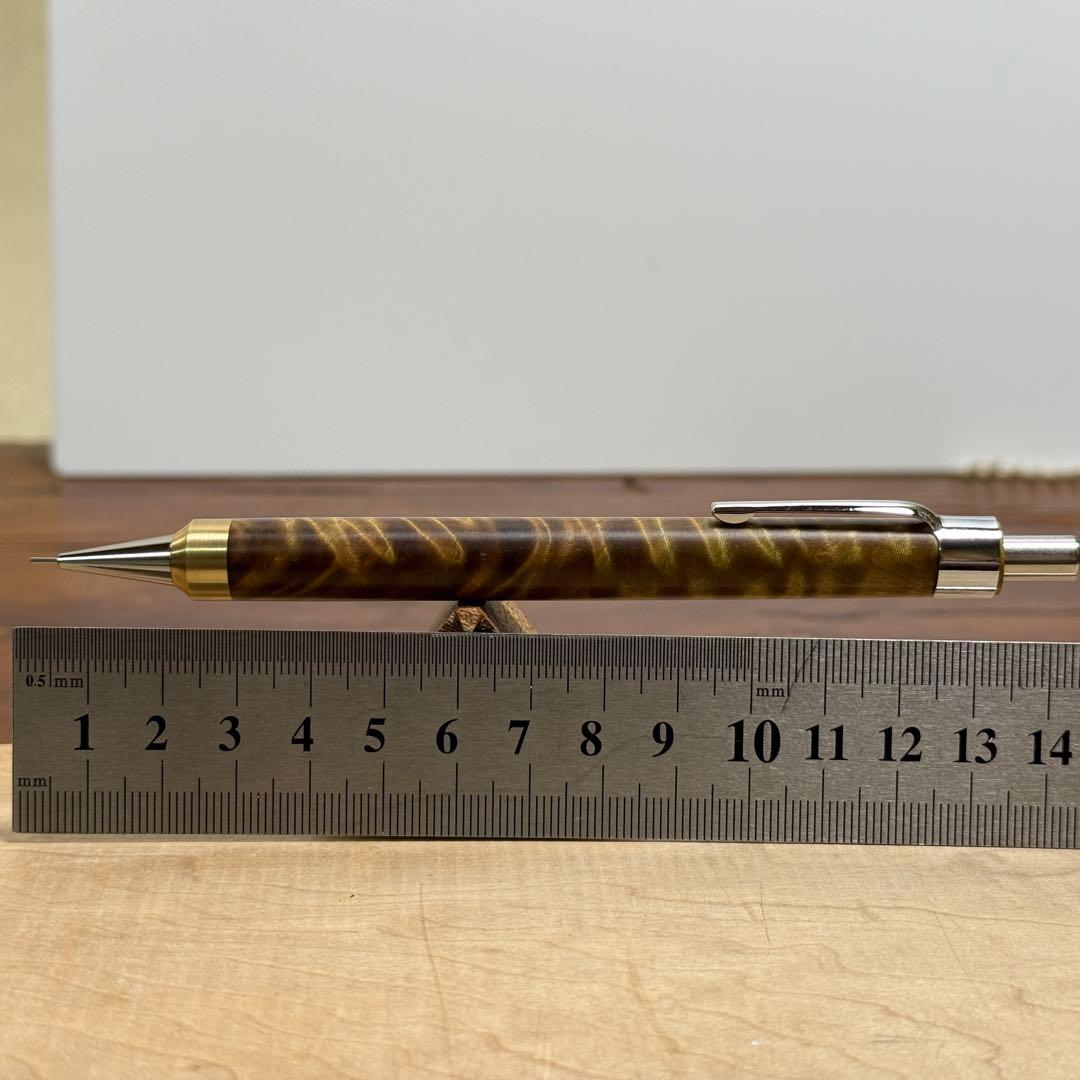 122栃トラ杢スタビ　木製シャーペン　強低重心R 真鍮　ギラギラ杢