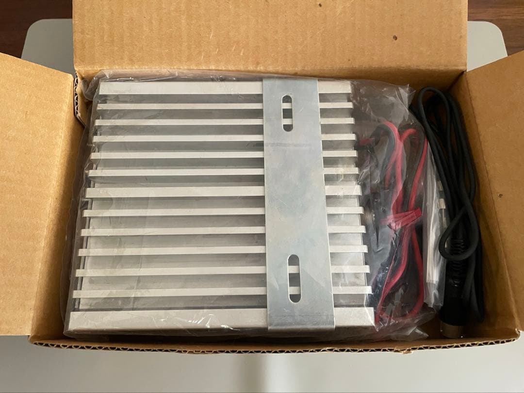 【ジャンク】パワーアンプ　HL-66V