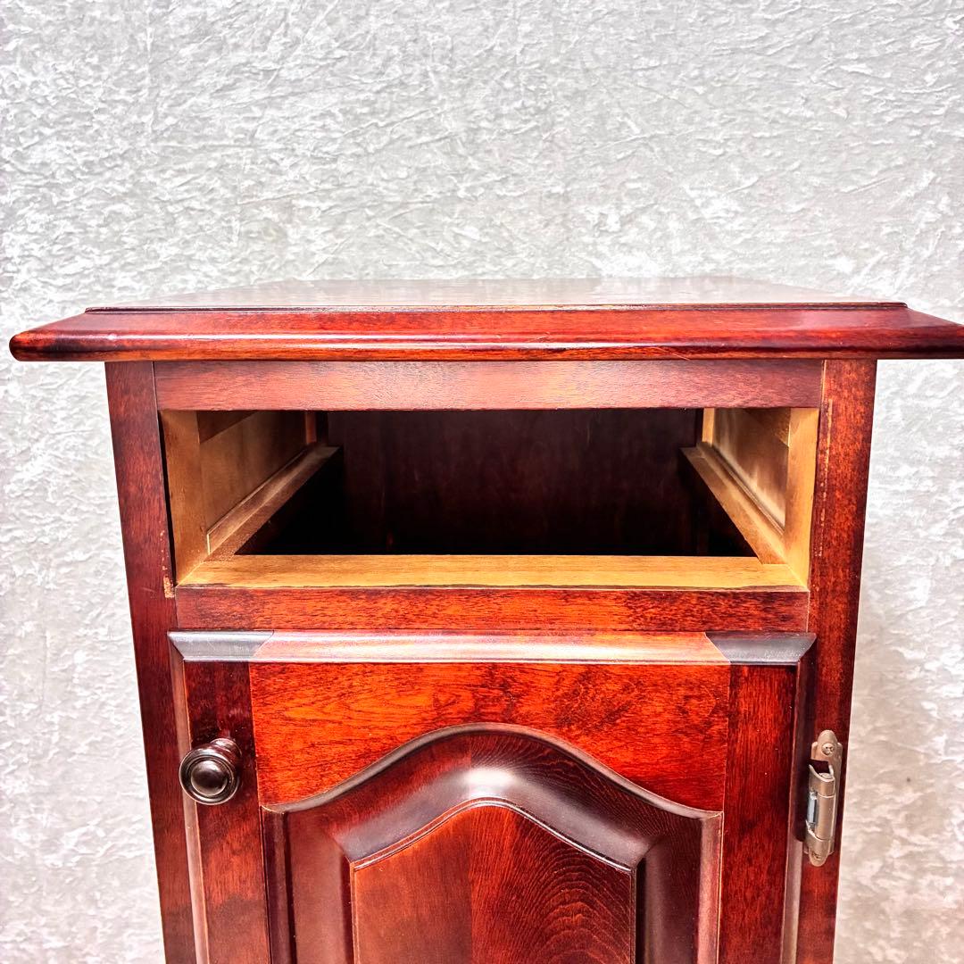 EARLY AMERICAN アーリーアメリカン キャビネット サイドテーブル