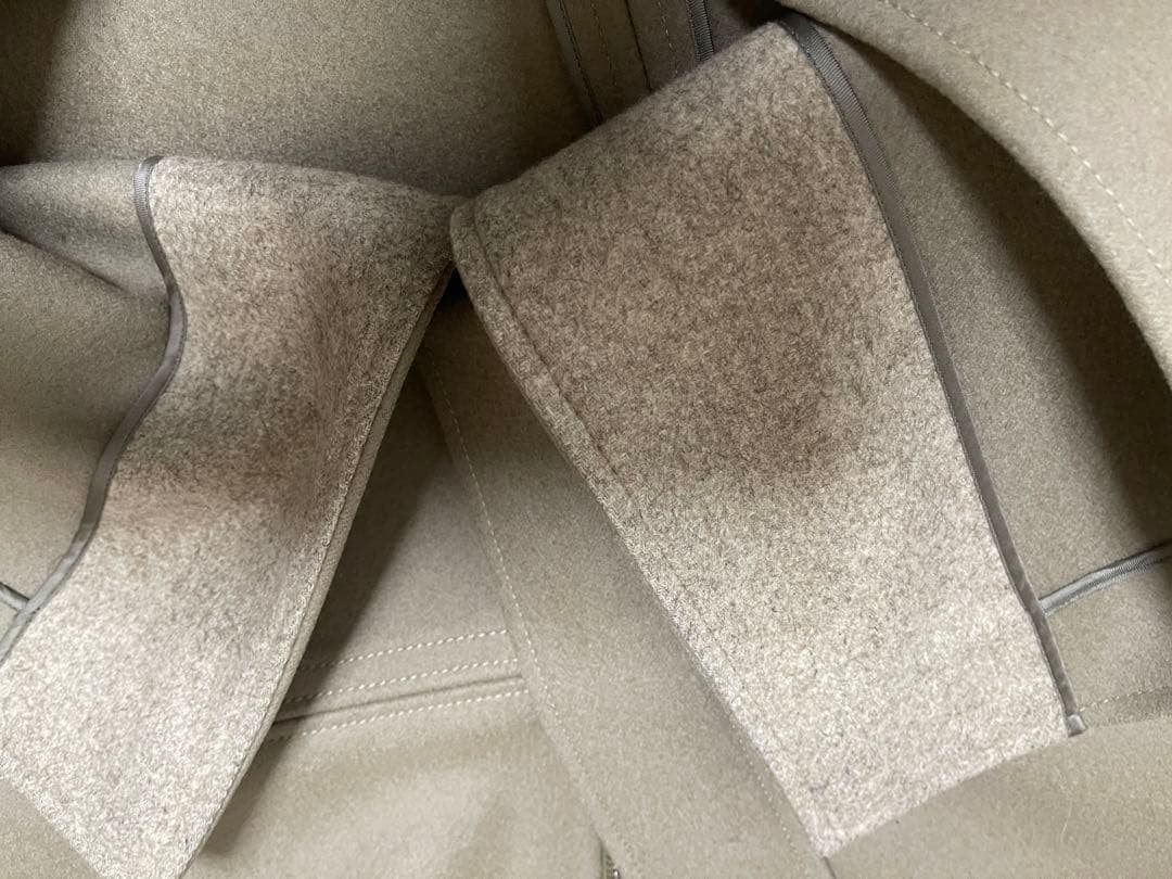 バレンシアガ ベージュ ノーカラー ロングコート M〜Lサイズ感