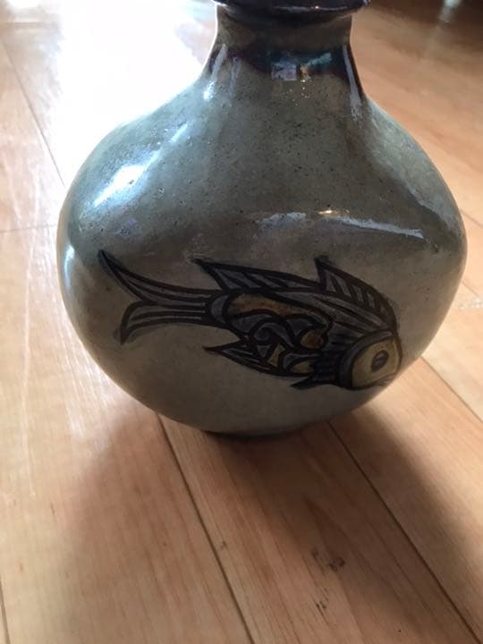 以前に金城陶芸展の際に知人方からいただきました。