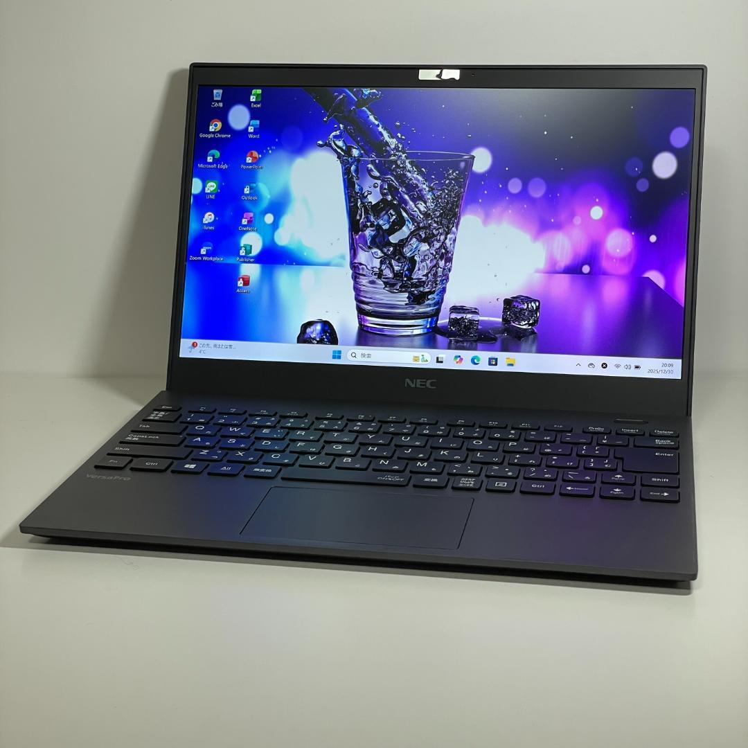 第10世代 i7 NEC メモリ16GB ノートPC 軽量薄型 バッテリー◎