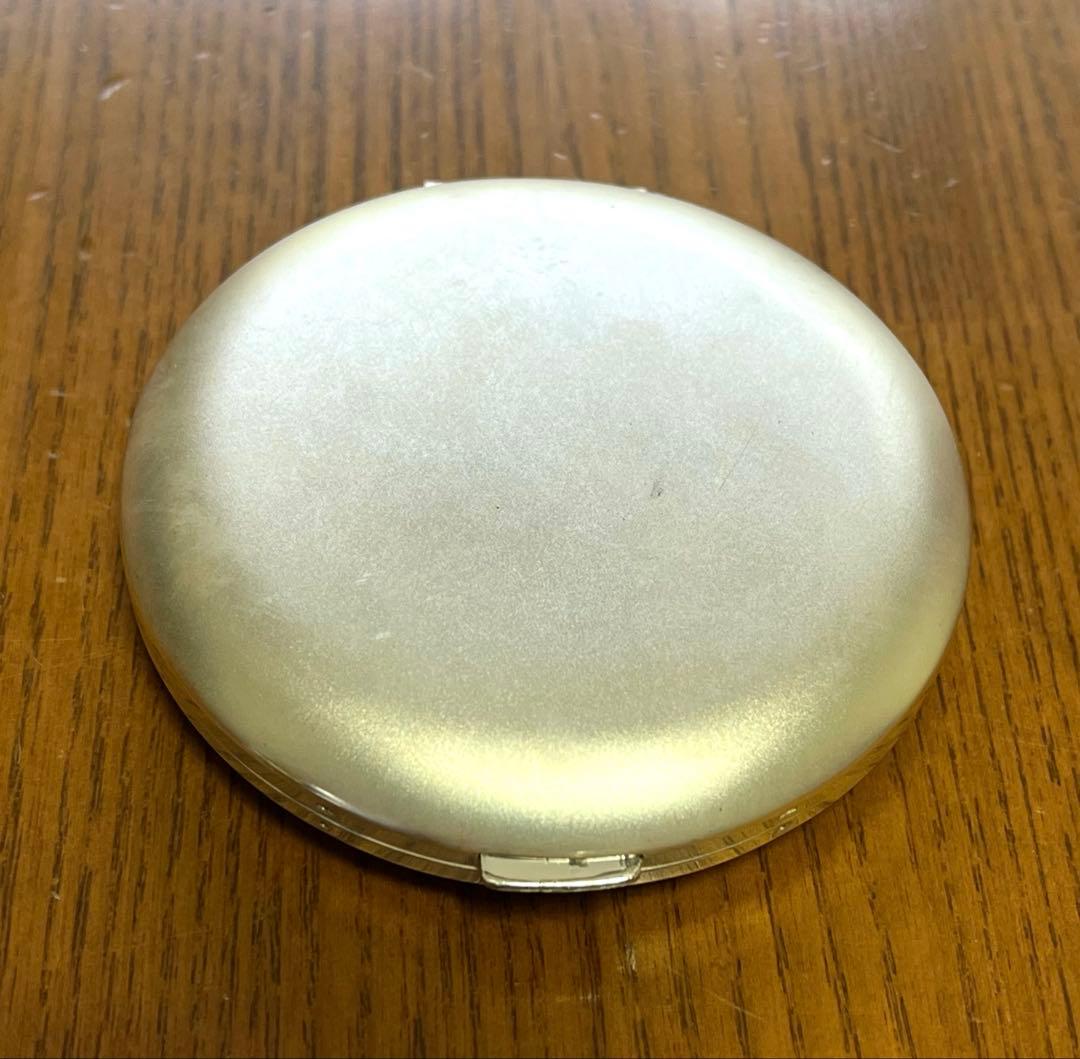 1972 年 資生堂花椿会 ハイプリオール 記念品シルバーコンパクト 非売品