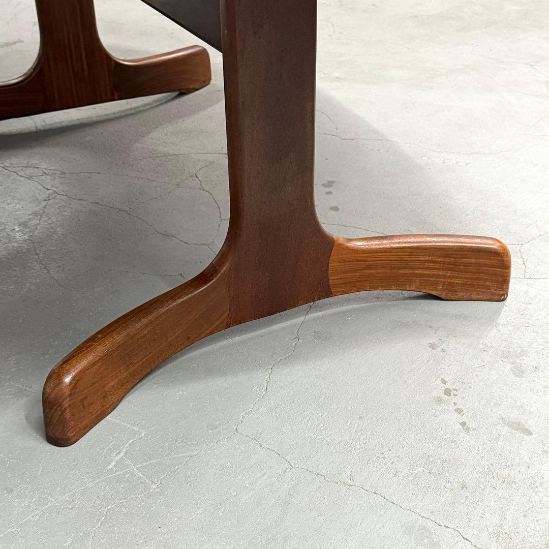 G-PLAN(ジープラン) /ホエール オーバルダイニングテーブル (401)