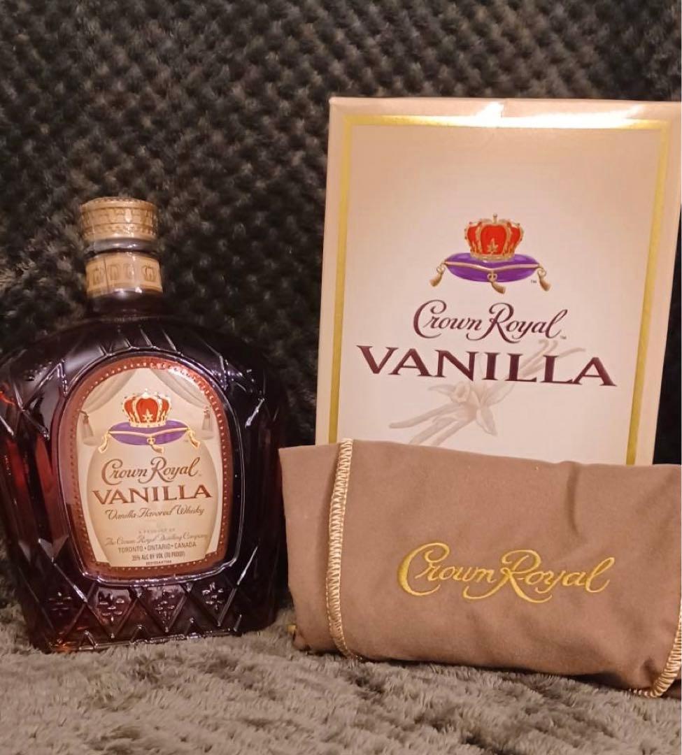Crown  クラウンローヤル　ウィスキー アップル味　1.75L