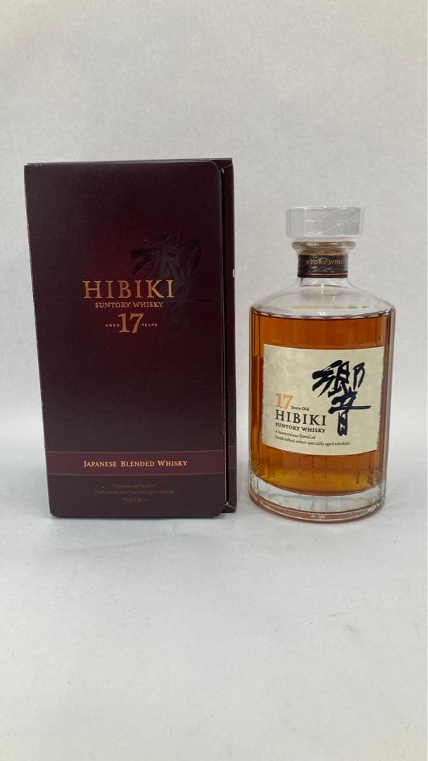 サントリー響17年　700ML　43％　未開封