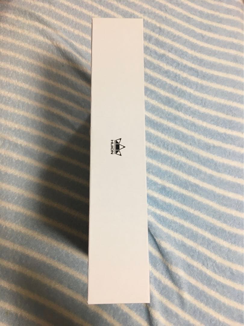 HUION INSPIROY FREGO S 板タブ