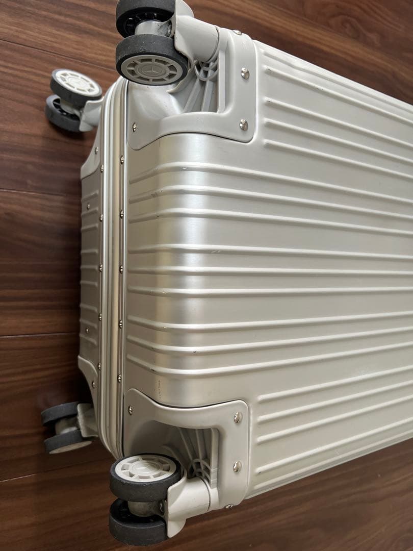 【のり】メルセデス・ベンツ 32L 機内持ち込み 4輪 TSAロック