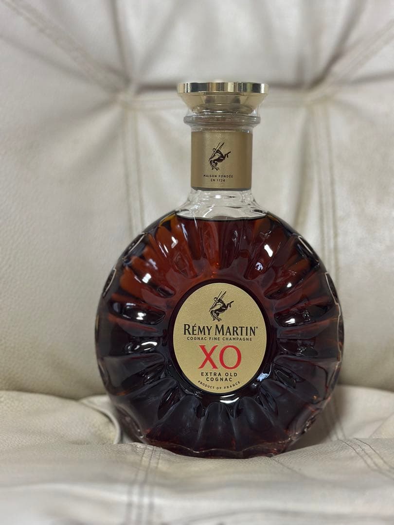 Rémy Martin XO ブランデー 700ml