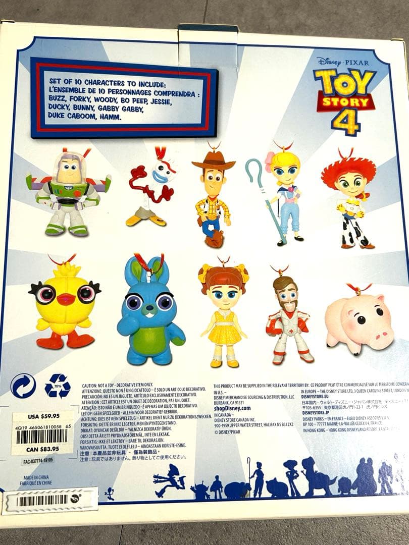 新品未使用品　トイ・ストーリー4 フィギュアセット 10体入り