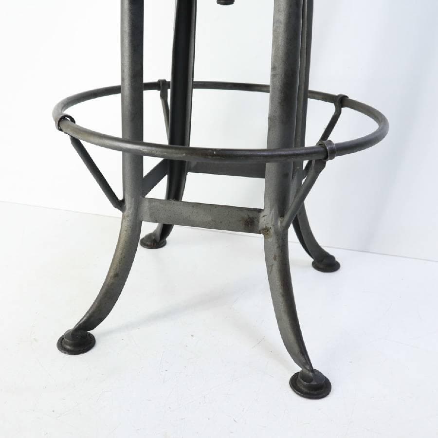 インダストリアル 昇降式 古木シート ハイスツール アイアン脚 足置きあり 2
