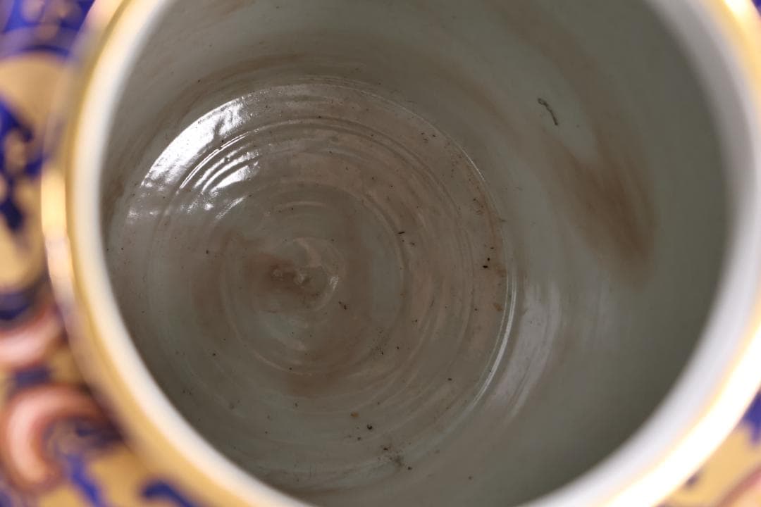 古伊万里　大明成化年製銘　牡丹唐獅子図　大壺　金彩　獅子摘蓋　54㎝ BJ179