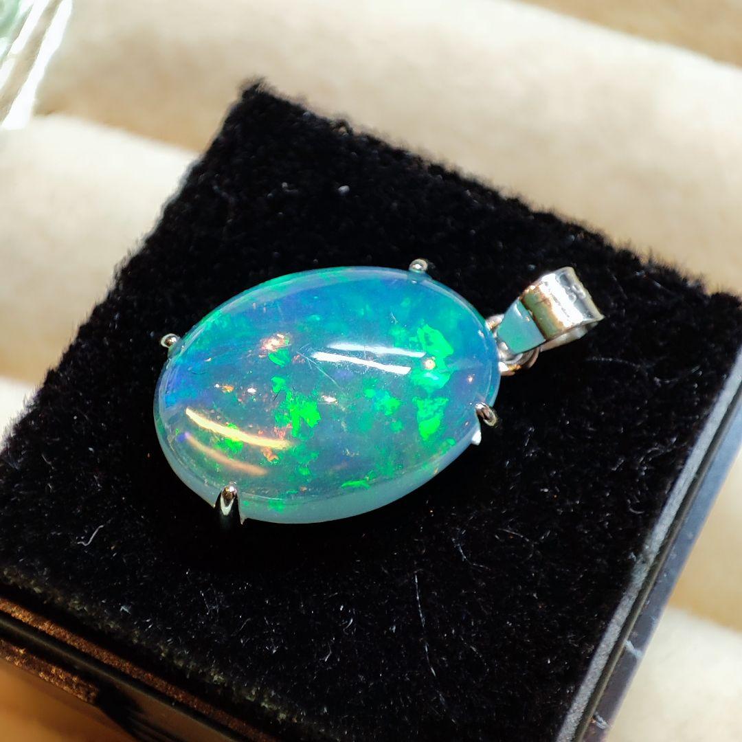 天然石エチオピアオパール　ペンダントトップ　ハンドメイド　Silver 925㉔