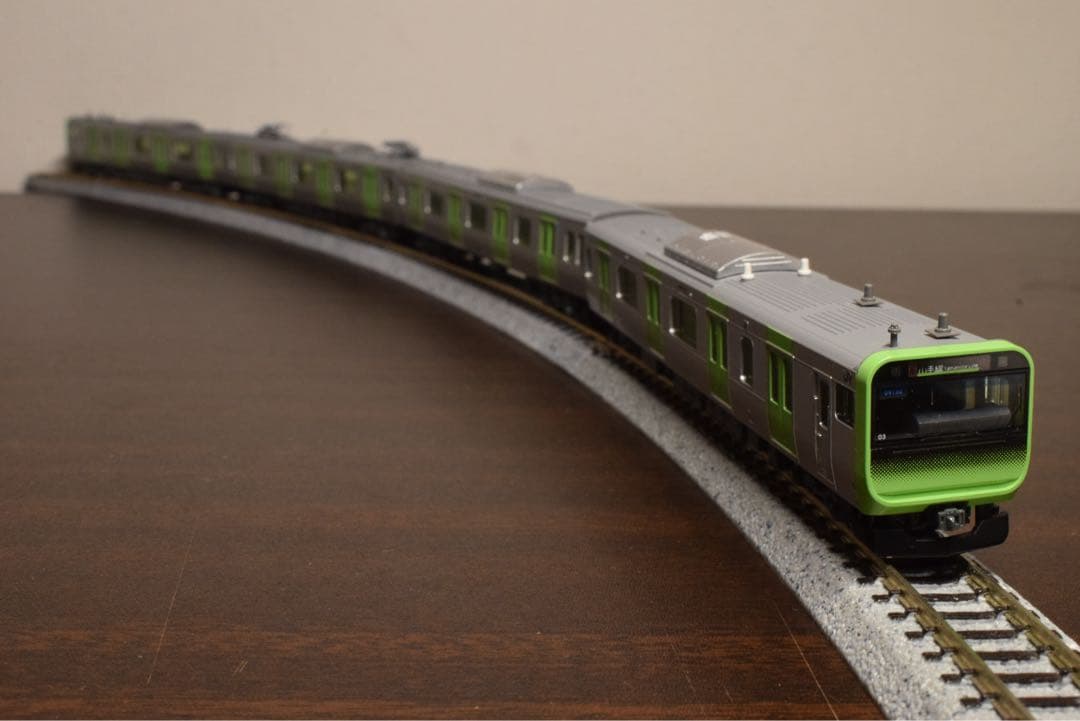 JR東日本 E235系0番台 山手線 4両基本セット [10-1468]