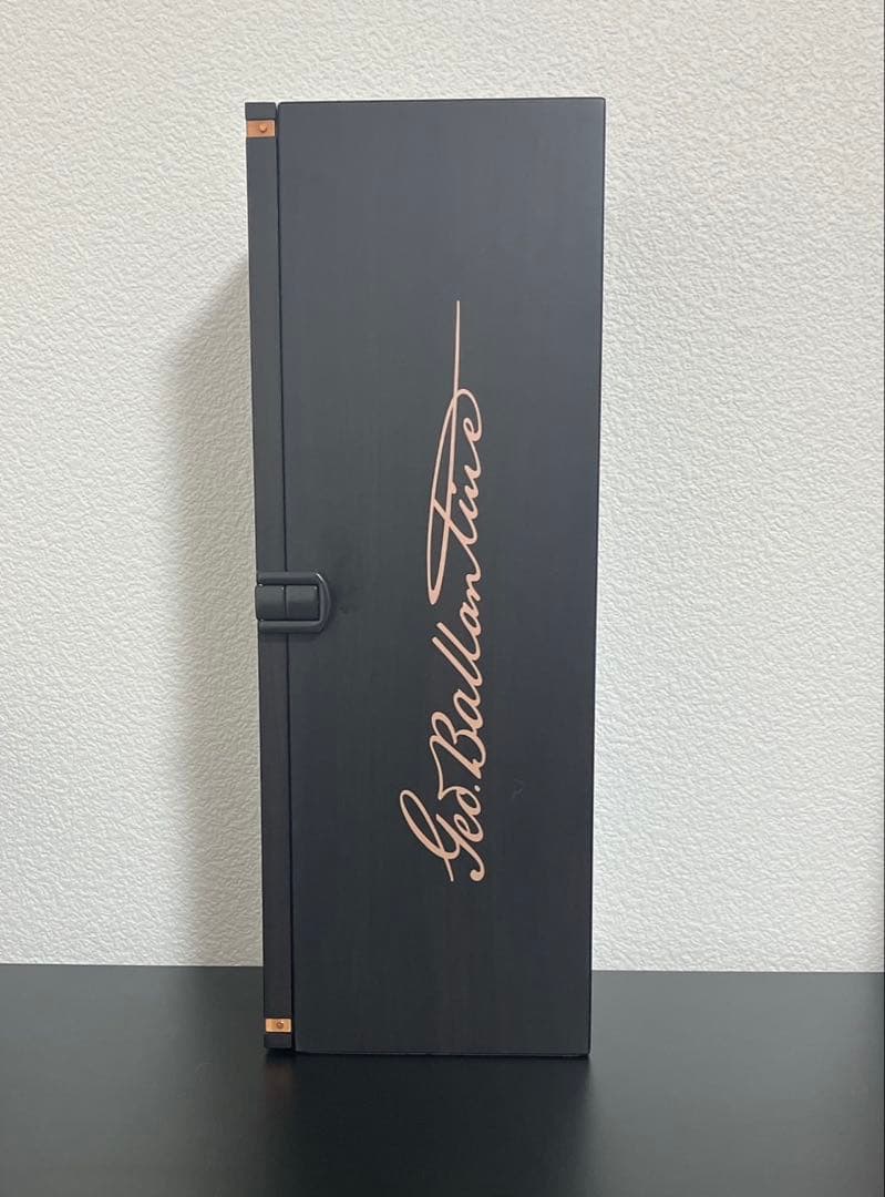 Ballantine's 30年スコッチウイスキー750ml ギフトボックス入り