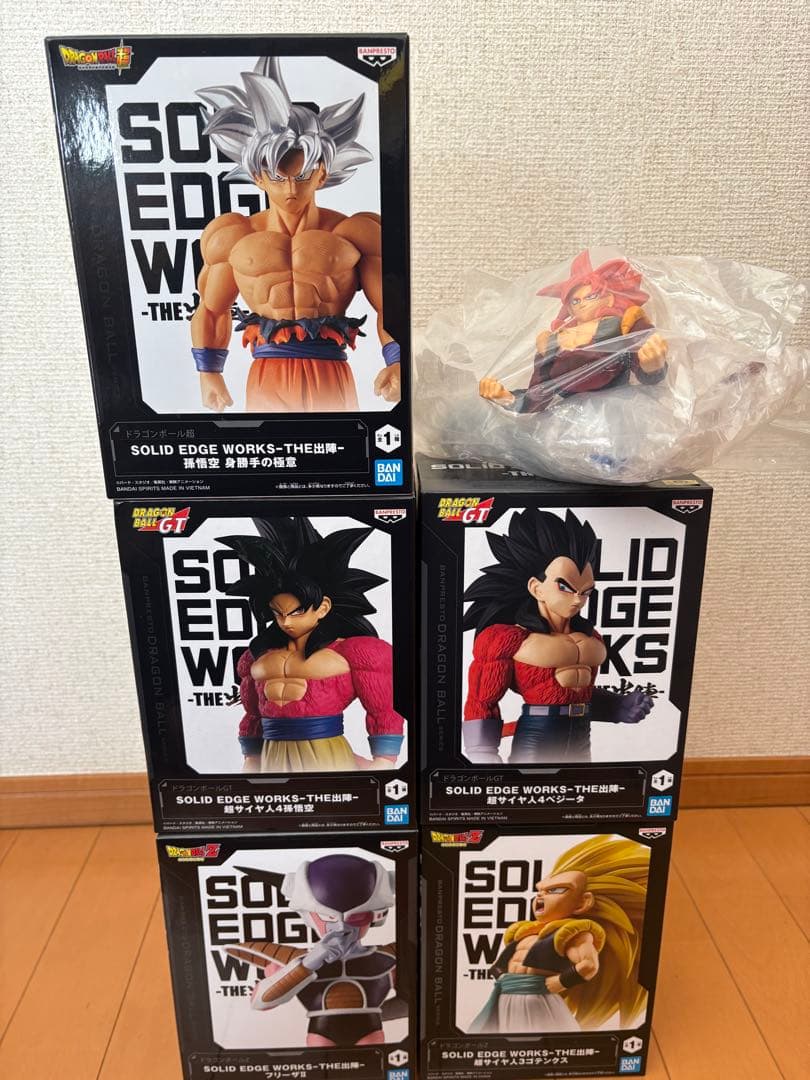 ドラゴンボール、鬼滅の刃、ワンピースフィギュア35体おまとめセット