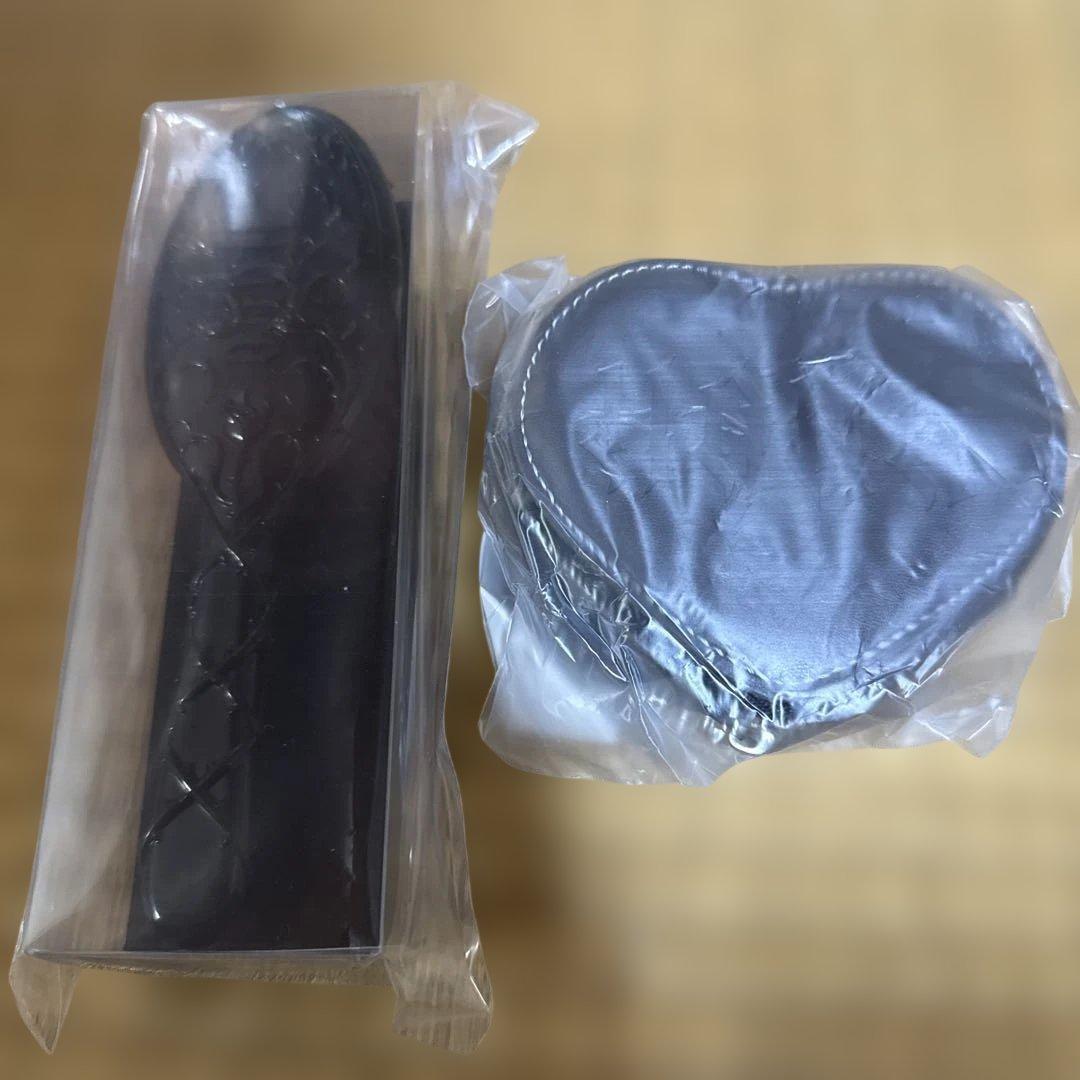HANA ヘアブラシ　アクセサリーケース