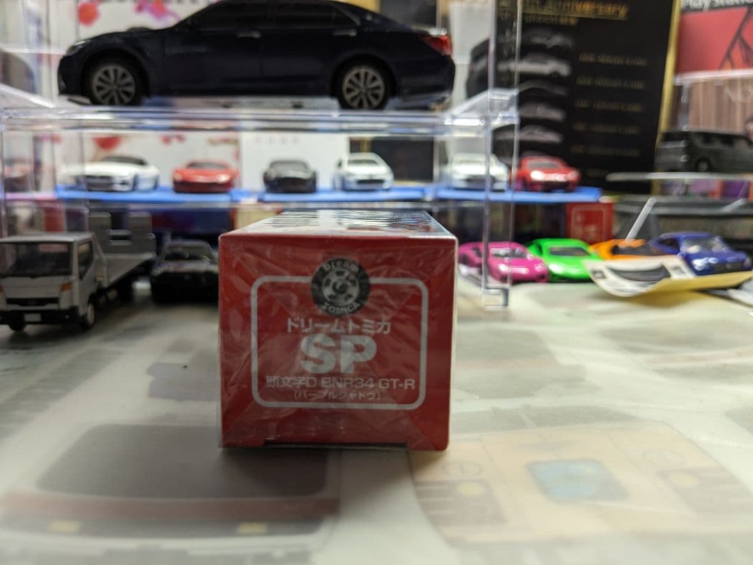 ドリームトミカ 頭文字D BNR34 GT-R (パープルシャドウ)