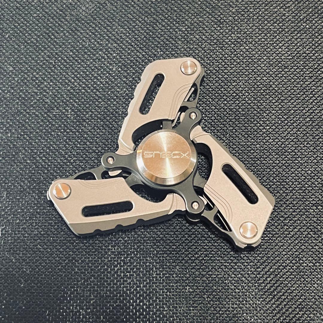 Custom Knife Factory Pepyakka S ハンドスピナー