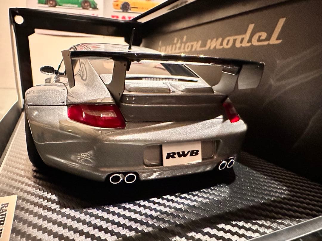 RWB997 イグニション1/18 ガンメタ