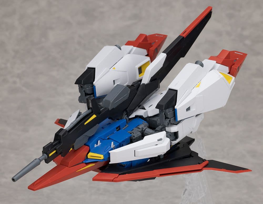 組立済ガンプラ「MGゼータガンダム　Ver.Ka」完成品　シール&全パーツ付属